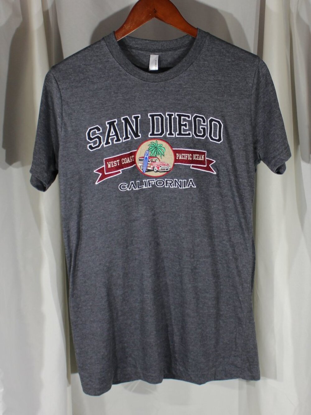 TeeMax San Diego California Embroidered Short Sleeve T-shirt - Size Small